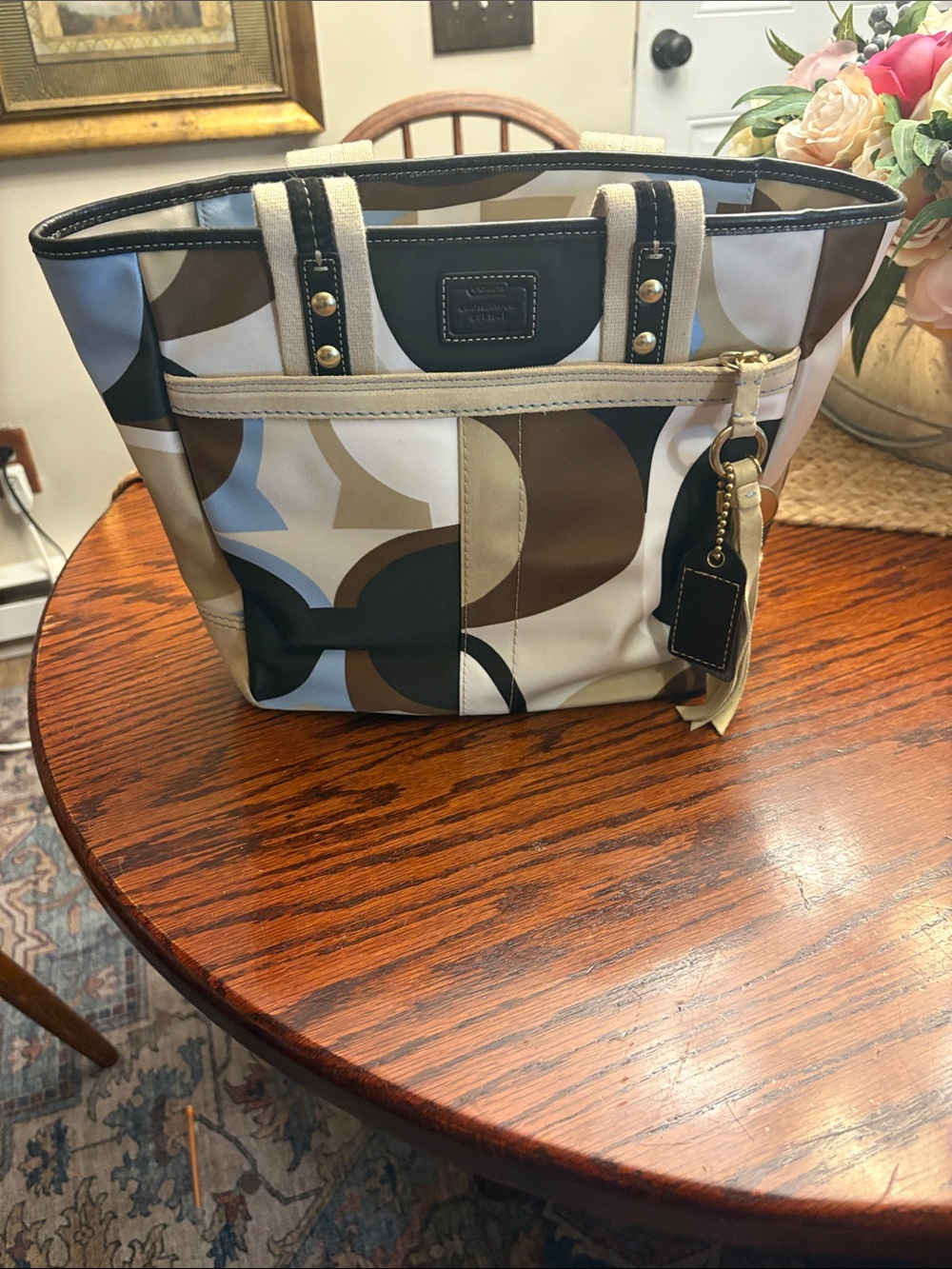 Designer-Style Geometric Tote Bag in Cream, Brown & Black